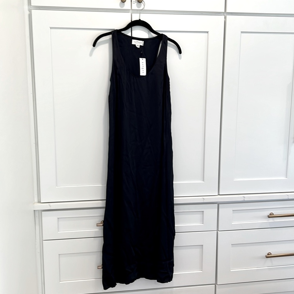 Velvet by Graham & Spencer navy dress NWT